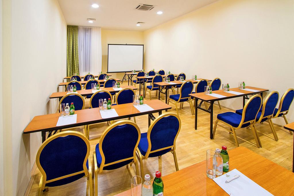 Šabac A Hoteli - Hotel Sloboda מראה חיצוני תמונה